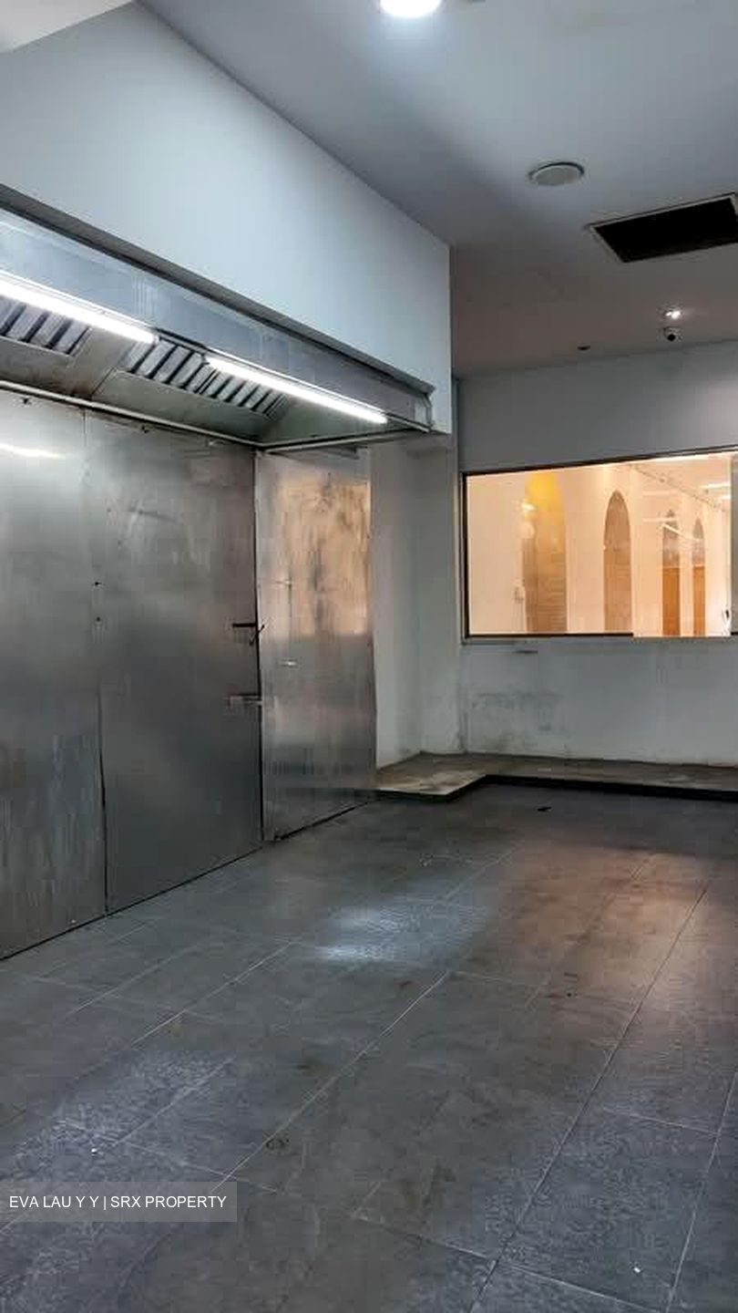 Geylang Road (D14), Shop House #566802271
